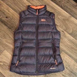 🌟REI Down Vest🌟